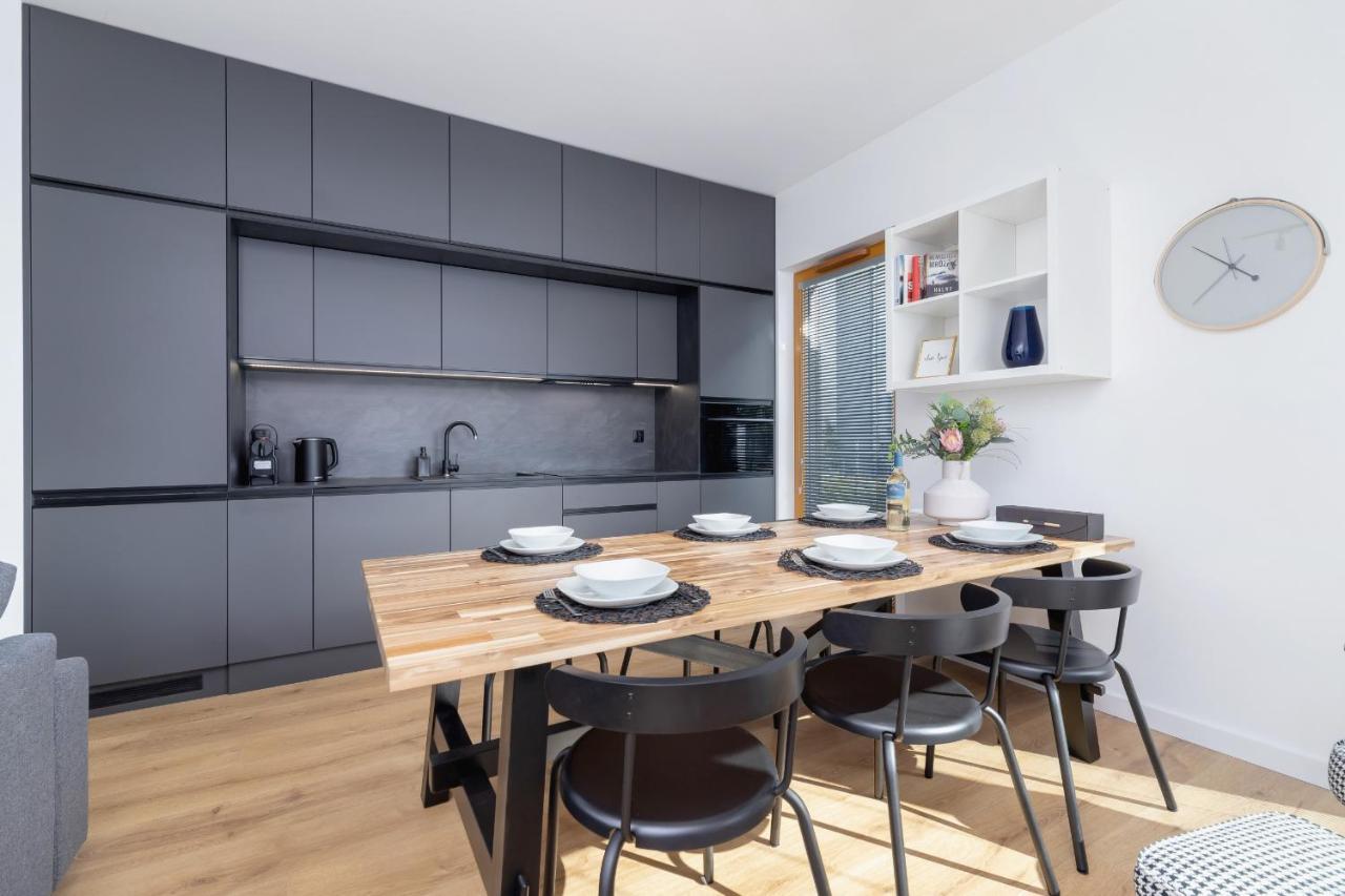 Luxurious Apartment Rakowicka Krakow By Renters Prestige Zewnętrze zdjęcie