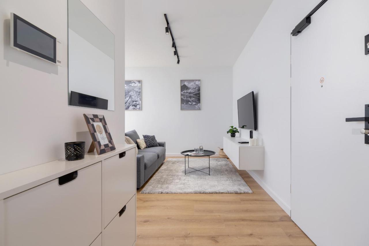 Luxurious Apartment Rakowicka Krakow By Renters Prestige Zewnętrze zdjęcie