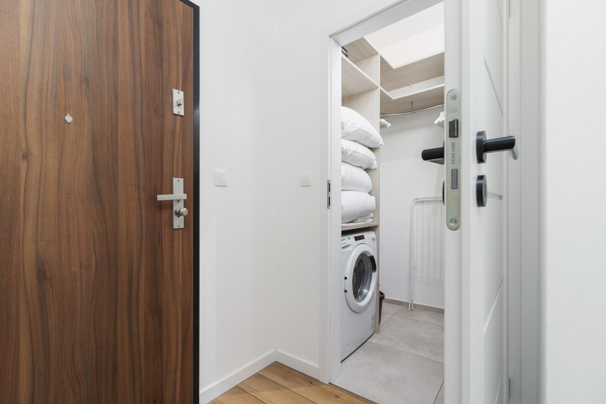 Luxurious Apartment Rakowicka Krakow By Renters Prestige Zewnętrze zdjęcie